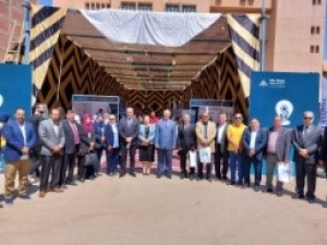 BU president inaugurates the annual employment forum for the University's graduates