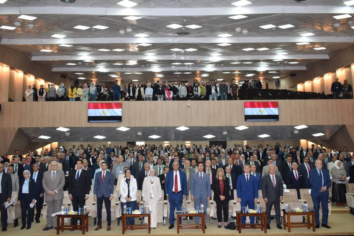 المشاركة الدولية في المؤتمر العلمي الثالث لكلية التجارة جامعة بنها