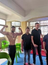 حصول الطالب/ محمد هاني عزب على بطولة كمال الاجسام والميدالية الذهبية بكلية التجارة جامعة بنها للعام 2025..2026